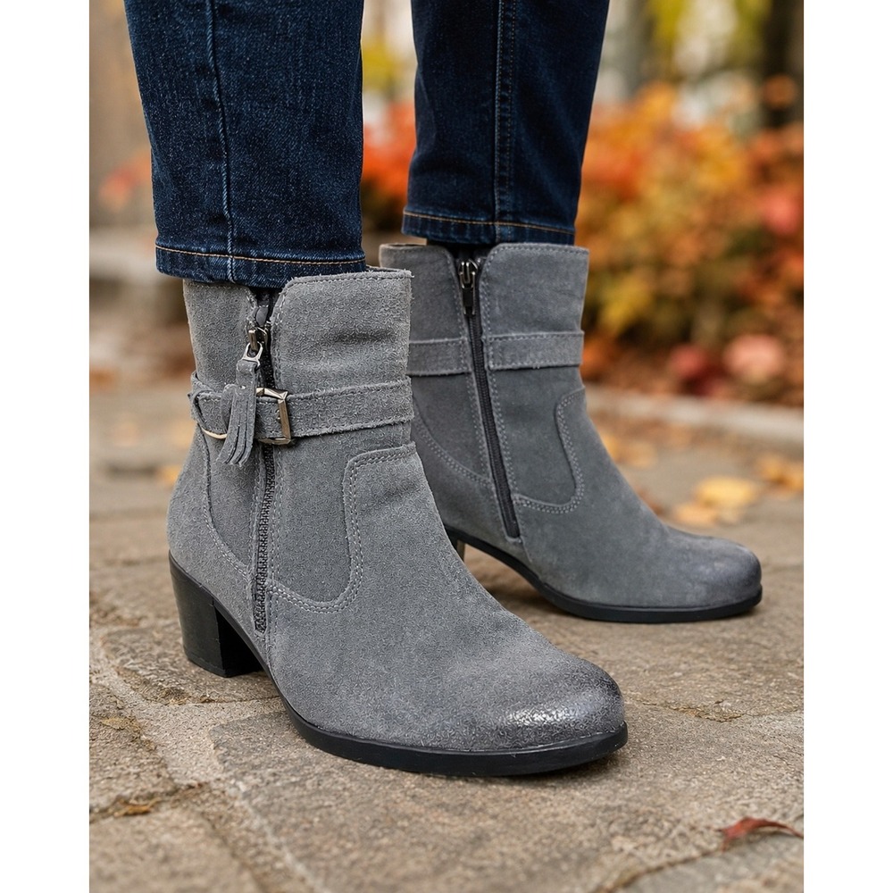 Earth Origins Tori Gray Suede Water Repellent Ankle Boots Women's Size 9